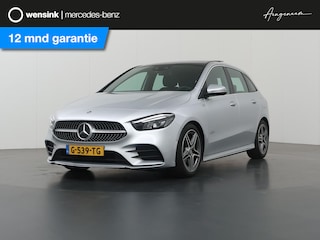 Mercedes-Benz B-klasse 180 Business Solution AMG | Panoramadak | Trekhaak | Stoelverwarming | Widescreen |
