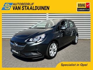Opel Corsa 1.4 90pk Favourite | Apple carplay | Parkeersensoren achter | Navigatiesysteem | Start & Stop systeem | Cruise control | Metallic lak | Trekhaak afneembaar |