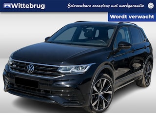 Volkswagen Tiguan 1.4 TSI eHybrid 245PK R-Line Business / Fabrieksgarantie tm 18-01-2028 / Panoramadak / Black Style / Zwenkbare Trekhaak / Head-Up Display / 360 Camera