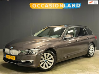 BMW 3-serie Touring 320i High Executive|PANO|STOELV|CRUISE|TREKHAAK|BLUETOOTH|17INCH|