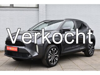 Toyota Yaris Cross 1.5 Hybrid 115 Dynamic Automaat 116pk | CFP | Stoel&stuur verwarming | BSM | PDC | Keyless entry |