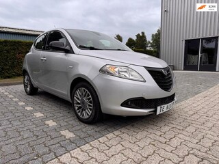 Lancia Ypsilon 0.9 TwinAir Elefantino Plus