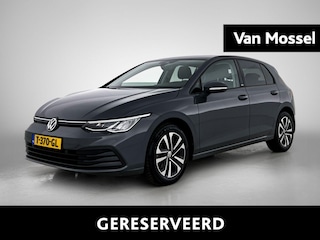 Volkswagen Golf 1.5 TSI Style | 131 PK Apple Carplay / Android Auto | Adaptief Cruise Control | Start & Stop | Stoelverwarming / Stuurverwarming | Climate Control | Navigatie
