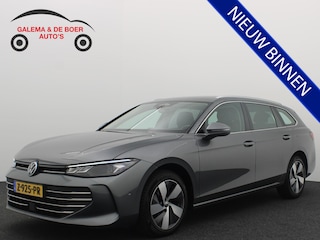 Volkswagen Passat Variant 1.5 eTSI Business NL-AUTO / TREKHAAK / FULL LED / SFEER / KEYLESS / CAMERA / STOELVERW / STUURVERW / CARPLAY