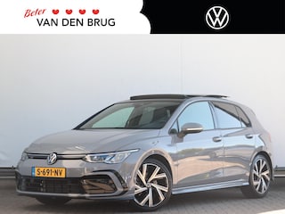Volkswagen Golf 1.5 eTSI R-Line Business+ | Panoramadak | Camera | Stoel/stuur Verwarming | App-Connect | Sfeerverlichting |