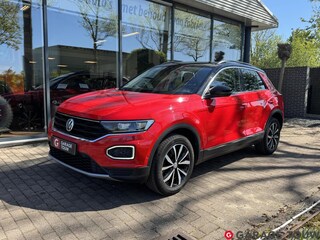 Volkswagen T-Roc 1.0 TSI Afn. Trekhaak, Led, ACC, Clima