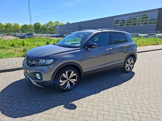 Volkswagen T-Cross 1.0 TSI Life | cruise control adaptive | airco | navigatie | 17" velgen |