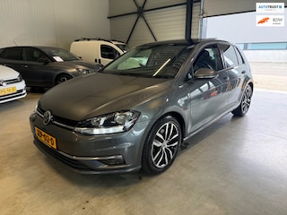 Volkswagen Golf Business R 1.4 tsi dsg panoramadak