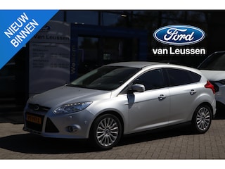 Ford Focus 125PK TITANIUM 5-DEURS SONY-AUDIO AFN-TREKHAAK PARK-SENSOREN 17"LM-VELGEN PRIVACY-GLASS CLIMA CRUISE