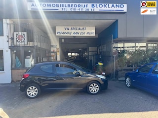 Peugeot 207 1.4 XR/ met Airco, NAP en een nieuwe APK!!!