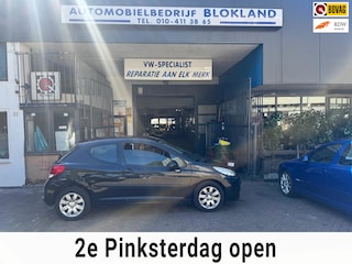 Peugeot 207 1.4 XR/ met Airco, NAP en een nieuwe APK!!!