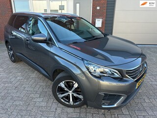 Peugeot 5008 1.2 PureTech Access / 7P / Navi / Camera / PDC / DAB / LM