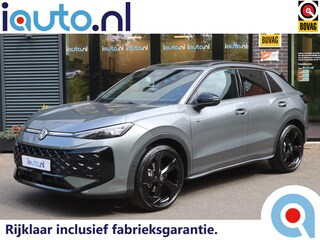 Volkswagen T-Roc 1.5 eTsi R-Line Black Style Pano/IQ.Light/Keyless/Camera/ACC/Elek. klep/20"/Trekhaak wegkl.