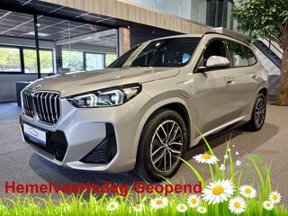 BMW X1 xDrive25e High Executive M-Sport | Camera | CarPlay | Navigatie | 4x4