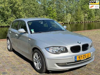 BMW 116i Business Line 2e eigenaar dealer onderhouden zeer netjes airco
