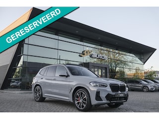 BMW X3 xDrive30e 292pk LCI M-sport Panoramadak X3M stoelen Brooklyn grau Trekhaak Adaptive cruise NLauto