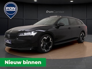 Skoda Superb Combi 1.5 TSI PHEV Sportline | Pano Dak | Trekhaak | 360 Camera | ACC | Head-up Display | Stuur-/Stoelverwarming V+A | 19'' |