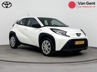 Toyota Aygo 1.0 VVT-i MT Play | Apple Carplay / Android Auto | Adaptive Cruise | Airco | Camera | Rijstrooksensor