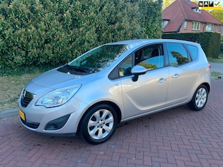 Opel Meriva 1.4 Cosmo rijd goed koude airco nette auto dealer onderhouden