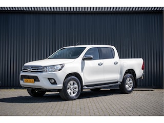 Toyota Hilux 2.4 D 4WD | 150 PK | Automaat | Camera | Cruise | Navi | Trekhaak