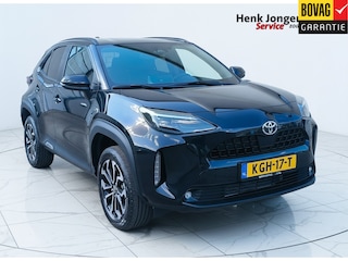 Toyota Yaris Cross 1.5 Hybrid 115 First Edition Rijklaar + Fabrieksgarantie Henk Jongen Auto's in Helmond,  al 50 jaar service zoals 't hoort!