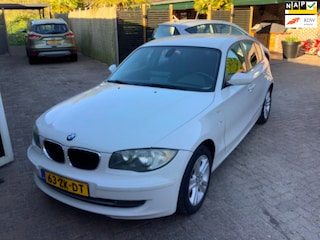 BMW 116i Business Line nieuwe apk tot 4-2027