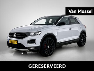 Volkswagen T-Roc 1.5 TSI Sport | 150 PK | Automaat | Apple Carplay / Android Auto | Adaptief Cruise Control | Parkeercamera | Stoelverwarming | Navigatie |