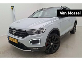 Volkswagen T-Roc 1.5 TSI Sport | 150 PK | Automaat | Apple Carplay / Android Auto | Adaptief Cruise Control | Parkeercamera | Stoelverwarming | Navigatie |