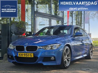 BMW 330e IPERFORMANCE AUTOMAAT | M-Sportpakket | Navi | ECC | PDC | 18inch | Cruise Control BMW 3-serie 330e  IPERFORMANCE AUTOMAAT | M-Sportpakket | Navi | ECC | PDC | 18inch | Cruise Control