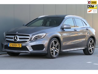 Mercedes-Benz GLA 200 Edition 1 NAP Panorama Harman/kardon Memory