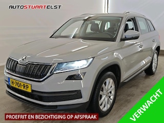 Skoda Kodiaq 1.5 TSI Business Edition 7p. 1e Eigenaar | Volledig Onderh | BTW | NAP | 7P | Stoelverwarming | Trekhaak | Camera | Navi | Climate | Carplay | Bots | DAB | Keyless | LED | PDC