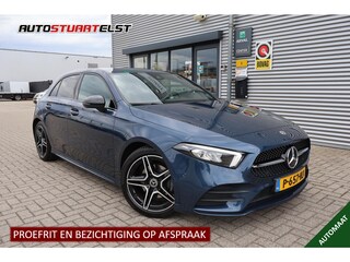 Mercedes-Benz A-klasse 180 Business Solution AMG 1e Eigenaar | Volledig Onderh | BTW | NAP | Widescreen | Stoelverwarming | Carplay | Camera | Sfeer | Navi | Climate | Keyless | Bots | PDC