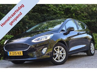 Ford Fiesta 1.0 EcoBoost Hybrid Titanium | Carplay | Parkeersensoren |