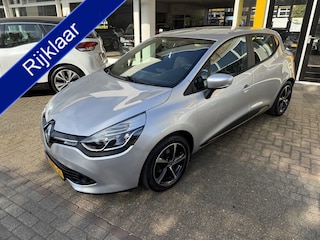 Renault Clio 0.9 TCe Expression NAVIGATIE AIRCO LICHTMETALEN VELGEN CPV