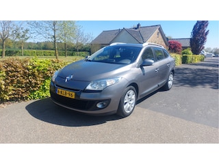 Renault Mégane Estate 1.5 dCi Expression CLIMA/NAVI BJ 2012