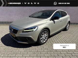 Volvo V40 1.5 T3 Polar+ Luxury | Lederen Bekleding | Panoramadak | Achteruitrijcamera | Parkeersensoren | BLIS | Cruise Control Adaptief | LED Koplampen Adaptief | Harman Kardon Audio | Stoelverwarming