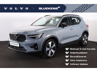 Volvo XC40 T5 Plug-in hybrid Ultimate Dark - Panoramisch schuif-/kanteldak - Intellisafe Assist/Surround - Harman Kardon audio - 360 graden camera - Elektrisch bedienbare voorstoelen - Verwarmbare voorstoelen - Verwarmbare voorruit - Trekhaak semi elektrisch inklapbaar - 19' LMV