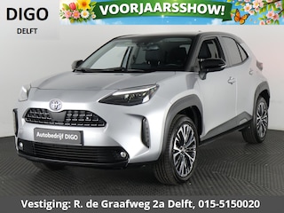 Toyota Yaris Cross 1.5 Hybrid Executive Bi-Tone | Panoramadak | Apple Carplay & AndroidAUTO | Dodehoek Detectie