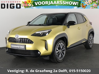 Toyota Yaris Cross 1.5 Hybrid Executive Bi-Tone | Panoramadak | Dodehoek Detectie | HUD | Navigatie
