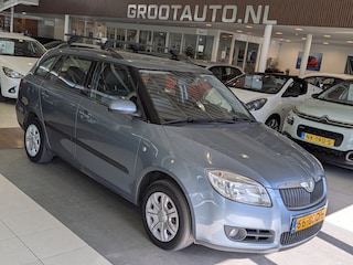 Skoda Fabia Combi 1.2-12V Ambiente Airco, Cruise Control, Trekhaak, Stuurbekrachtiging