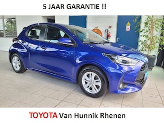 Toyota Yaris 1.5 Business | LM velgen | Apple/Android | Stoelverwarming | Cam