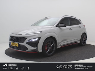 Hyundai Kona 2.0 T-GDI N Performance 280pk DCT8 / Cyber Grey / Fabrieksgarantie tot 04/2027 / Trekhaak / Schuifdak / Dealer Onderhouden / Limited Slip Diff / Adaptieve Cruise / Adaptieve Onderstel / Stoel & Stuurwielverwarming / Elektr. Stoelen / Stoelventilatie / Navigatie / Camera / Dodehoek Detectie /