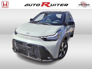 Toyota Aygo Hybrid 115 pulse *Easy Pack* Tarragon/zwart*