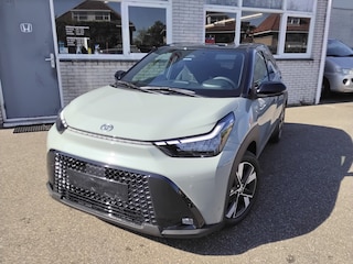 Toyota Aygo Hybrid 115 pulse *Easy Pack* Tarragon/zwart*