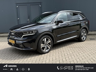 Kia Sorento 1.6 T-GDI Plug-in Hybrid 4WD DynamicPlusLine 7p. / 7 jaar fabrieksgarantie / Volledig onderhouden / Elektrisch glazen-/panorama-dak / Lederen bekleding / Winterset /