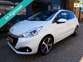 Peugeot 208 1.2i 110pk 2e eig. VOL-Automaat Clima Navi Pano LED PDC