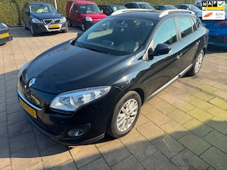 Renault Mégane Estate 1.2 TCe APK NIEUW + GROTE BEURT INCL NIEUW DISTRIBUTIE