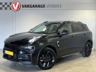 Lynk & Co 01 1.5 261pk PHEV Plug-in Hybride | Black Edition | Panorama / Schuifdak | Navigatie | Infinity Audio | Elek.Achterklep | Android+Apple Carplay | 360 Camera+PDC | Digitale Cockpit |