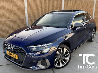 Audi A3 Sportback 35 TFSI edition one S line Automaat | Panoramadak | Stoelverwarming | Bang&olufsen Audio | Sfeerverlichting | Cruise control adaptief | Getint glas | DAB | LED verlichting | Parkeersensoren achter