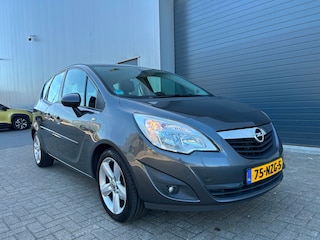 Opel Meriva 1.4i Turbo Edition AIRCO NAVI PDC NAP